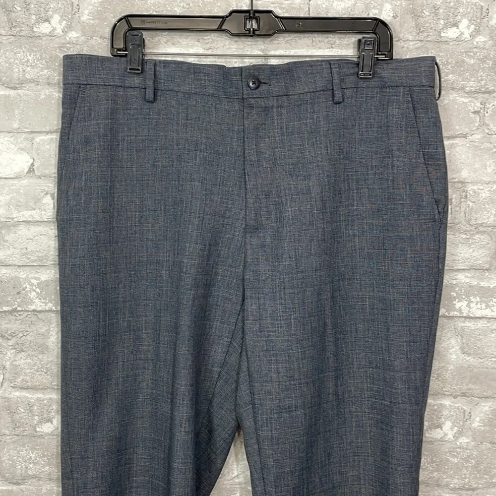 Van Heusen Traveler Blue Dress Pants